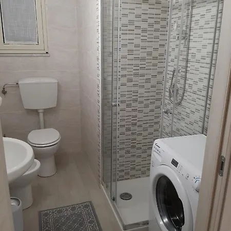 Ayn Apartment *